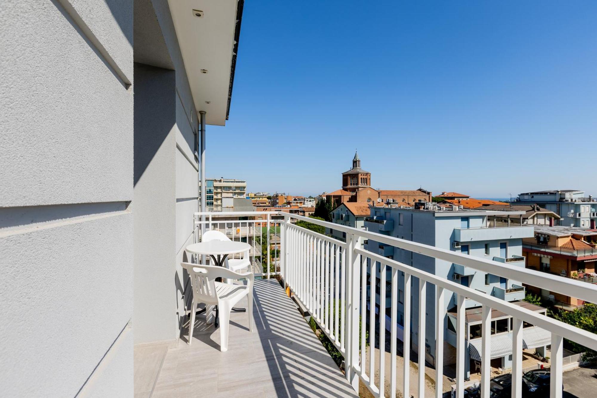 Hotel Kim Rimini Exterior foto