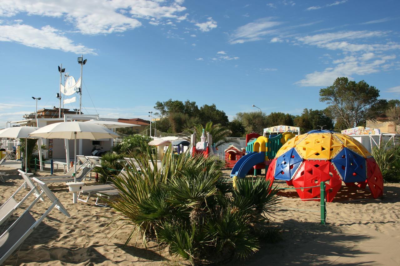 Hotel Kim Rimini Exterior foto