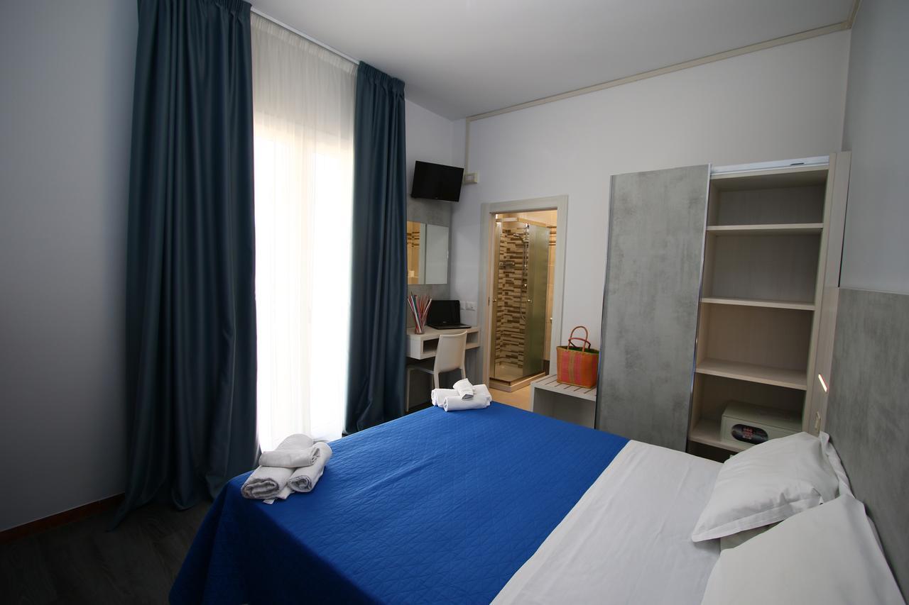 Hotel Kim Rimini Exterior foto