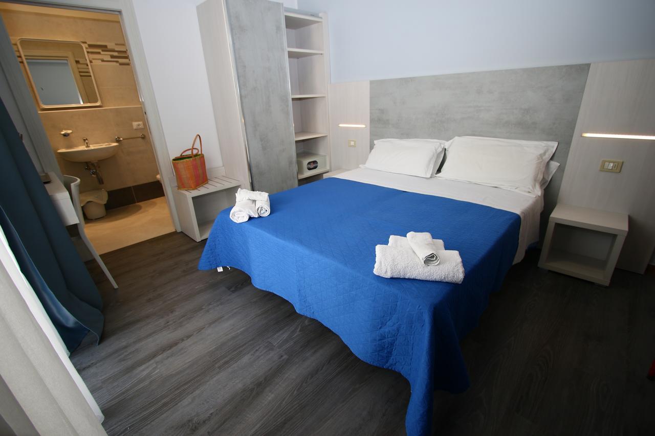 Hotel Kim Rimini Exterior foto