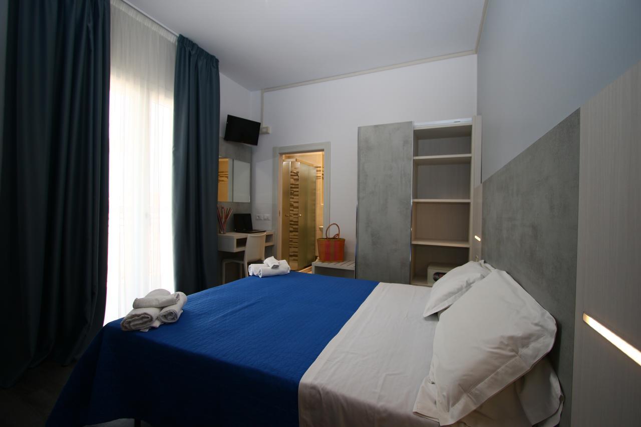 Hotel Kim Rimini Exterior foto